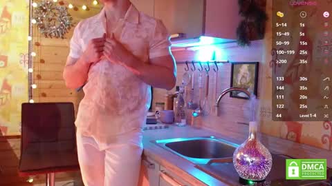 Paul online show from December 2024 06:11:02 AM