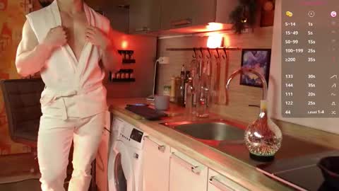 Paul online show from March 2026 04:18:02 AM