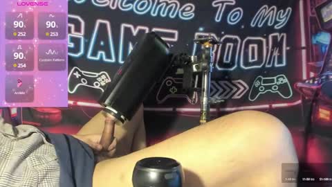 Snapshot of toysformycock chatting on February 2025 07:45:01 AM ToysForMyCock online show from February 2025 07:45:01 AM