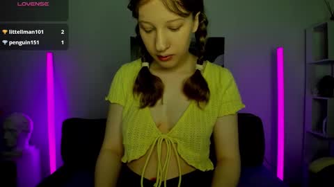 tracy_aww online show from March 2026 08:14:02 AM