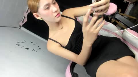 Snapshot of transbigcockrhian chatting on February 2025 02:32:01 PM Rhiane online show from February 2025 02:32:01 PM