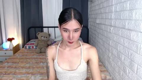 Snapshot of transmedusaxxx chatting on June 2026 01:06:02 AM Chloe online show from June 2026 01:06:02 AM