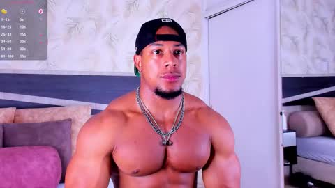 Snapshot of travis_lenox_ chatting on February 2026 10:50:02 PM Travis online show from February 2026 10:50:02 PM