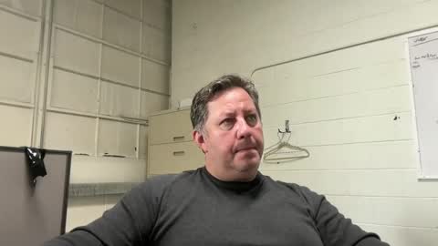 treborinthesky online show from November 2025 07:01:02 PM