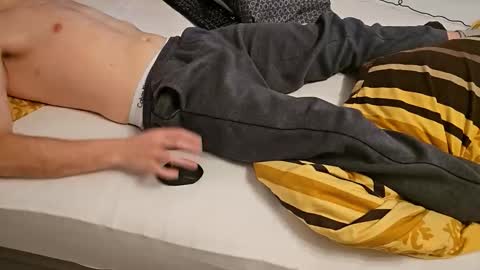 tree1989 online show from February 2026 09:59:02 PM