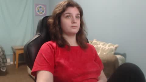 TreeJeanne online show from December 2024 05:03:01 PM