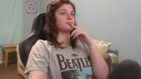 TreeJeanne online show from December 2024 07:21:01 PM