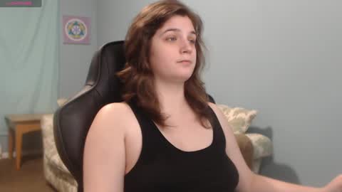 TreeJeanne online show from December 2024 05:10:02 PM