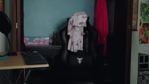 TreeJeanne online show from September 2025 10:34:01 PM