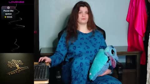 TreeJeanne online show from March 2026 01:55:02 AM