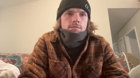 treeman817 online show from December 2024 04:19:02 PM