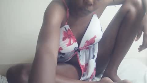 tresyamber online show from May 2026 05:49:01 AM