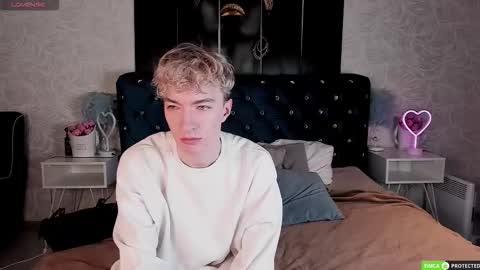 Snapshot of trevorbenson chatting on November 2025 03:28:02 AM TrevorBenson online show from November 2025 03:28:02 AM