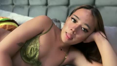 Snapshot of trexie_fucks15 chatting on May 2026 01:35:01 AM trexie_fucks15 online show from May 2026 01:35:01 AM