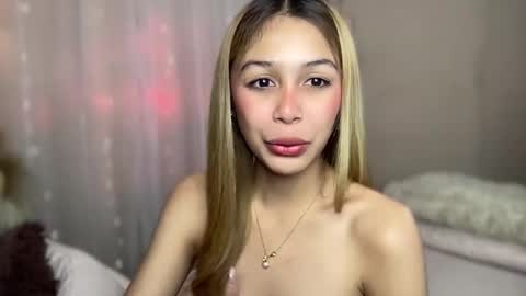 Snapshot of triana_ortega chatting on March 2025 09:07:02 PM Triana online show from March 2025 09:07:02 PM