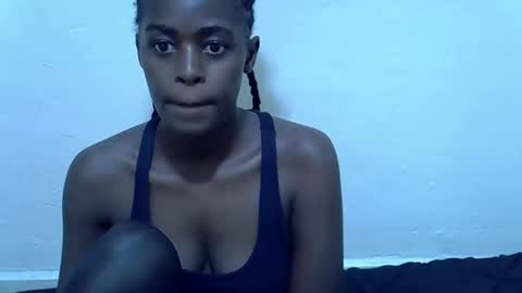 Snapshot of trickle_star chatting on February 2026 01:12:02 PM Asteric online show from February 2026 01:12:02 PM