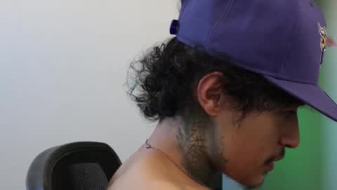 - trieone online show from January 2026 10:35:02 PM