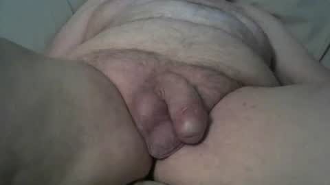 Snapshot of trilew50 chatting on December 2024 06:59:01 AM trilew50 online show from December 2024 06:59:01 AM