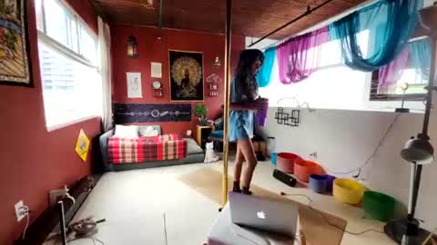 Snapshot of trinibaddie_areyoumydaddy chatting on June 2026 08:21:01 PM trinibaddie_areyoumydaddy online show from June 2026 08:21:01 PM
