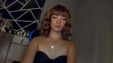 Ms Ella online show from December 2024 04:46:02 PM