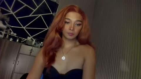 Ms Ella online show from December 2024 05:19:02 PM