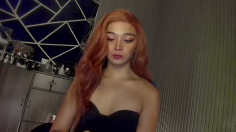 Ms Ella online show from December 2024 03:24:02 PM