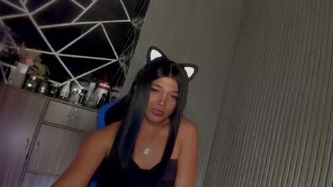 Ms Ella online show from February 2025 02:23:02 PM