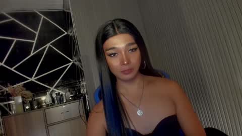 Ms Ella online show from March 2025 01:51:01 PM