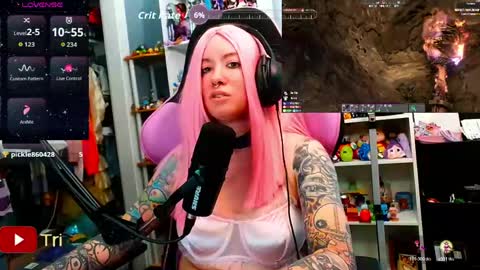 Trin Kat pet online show from April 2026 05:24:01 PM