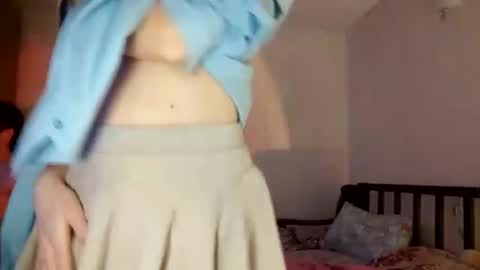 Snapshot of trioa chatting on February 2025 11:16:02 PM Tony and Kristina wait you everyday start 2230-0000 GMT online show from February 2025 11:16:02 PM