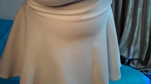 Snapshot of trioa chatting on November 2025 07:19:02 PM Tony and Kristina wait you everyday start 2230-0000 GMT online show from November 2025 07:19:02 PM