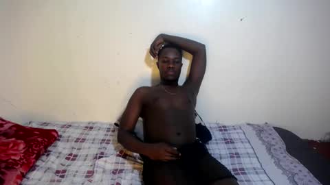 Snapshot of trisboo5 chatting on February 2025 08:21:01 PM Trisboo5 online show from February 2025 08:21:01 PM