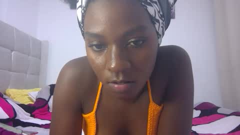 Snapshot of trishaelliee chatting on April 2026 08:37:02 PM trishaelliee online show from April 2026 08:37:02 PM