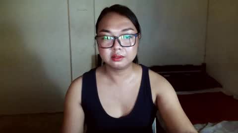 trisha online show from December 2025 03:35:01 AM