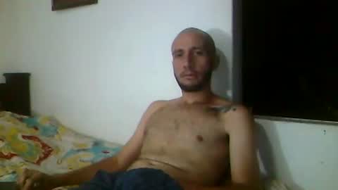 Snapshot of tristan_drumm chatting on October 2025 03:04:01 AM tristan online show from October 2025 03:04:01 AM