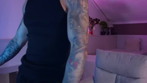 Snapshot of tristangreyaura chatting on February 2026 07:06:02 AM Trystan Grey online show from February 2026 07:06:02 AM