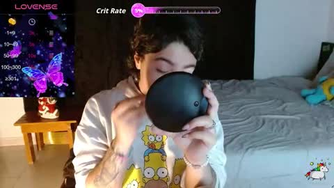 Kitty online show from November 2025 04:12:02 AM