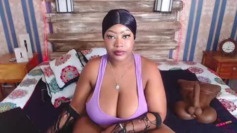 TrixieMar online show from October 2025 02:52:02 PM