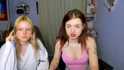 Trixy online show from April 2026 07:22:02 PM