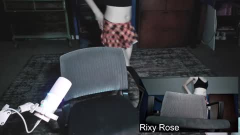 RixyRose online show from October 2025 01:42:02 AM