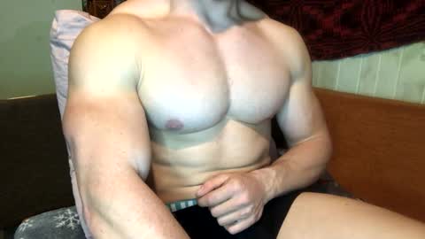 Snapshot of troncq chatting on March 2025 05:39:02 PM Troncq online show from March 2025 05:39:02 PM