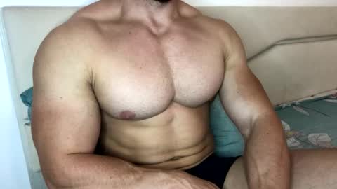 Snapshot of troncq chatting on October 2025 01:07:01 PM Troncq online show from October 2025 01:07:01 PM