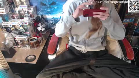 trooper0690 online show from April 2026 02:44:01 PM