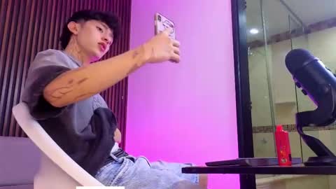 Troy online show from September 2025 07:15:02 PM