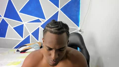 troy_stonee online show from February 2026 12:26:02 PM