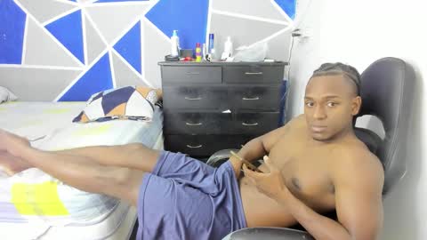 troy_stonee online show from February 2026 02:45:01 PM