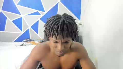 troy_stonee online show from February 2026 03:39:02 PM