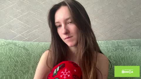 Hello Viola here   Help me to make 50 thumbs up 333 online show from March 2026 08:58:02 AM