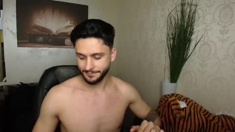TroyWade online show from May 2026 04:41:01 AM