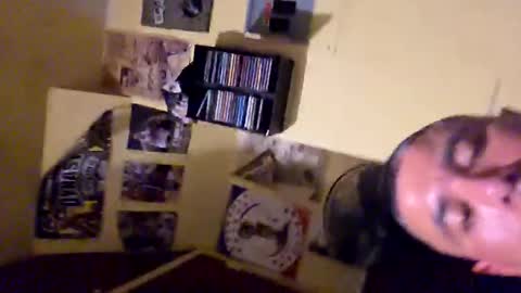 Snapshot of trrgarbec chatting on October 2025 02:31:01 AM trrgarbec online show from October 2025 02:31:01 AM